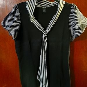 Style & Co black & White sweater with scarf size XL